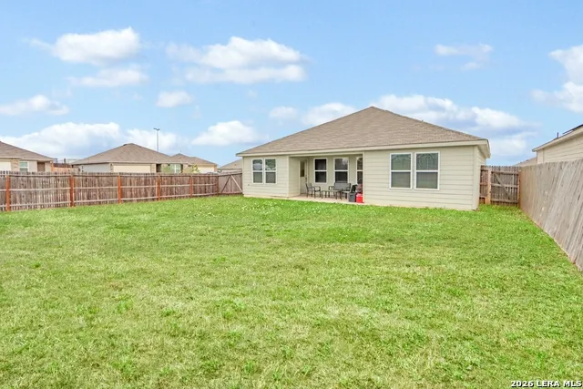 3200 Broad View Seguin, TX 78155